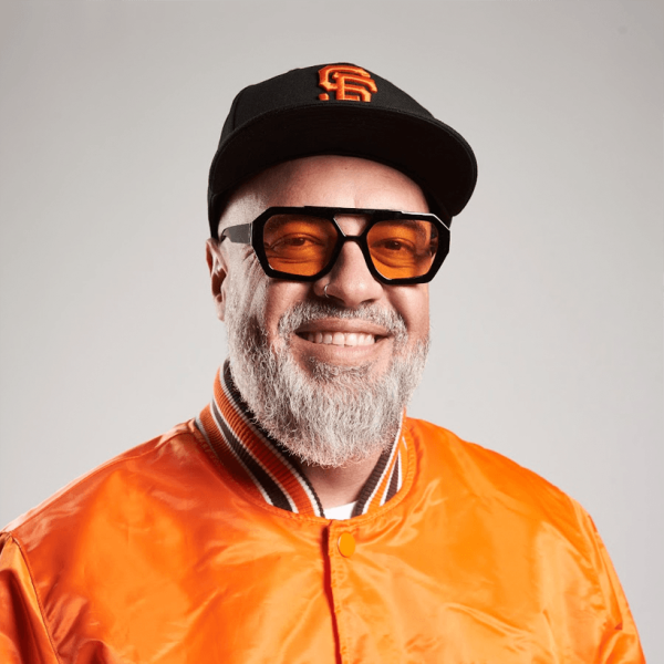 renan[01]site_AMV_0000s_0000_Layer-4